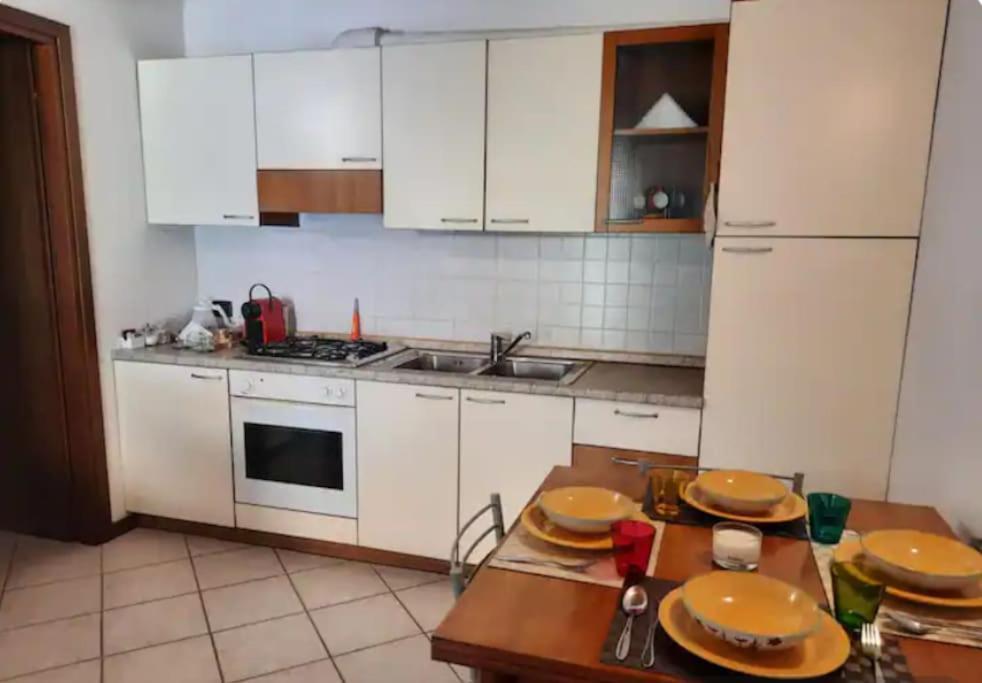 La Casa Di Davide Con Giardino E Garage Lejlighed Verona Eksteriør billede