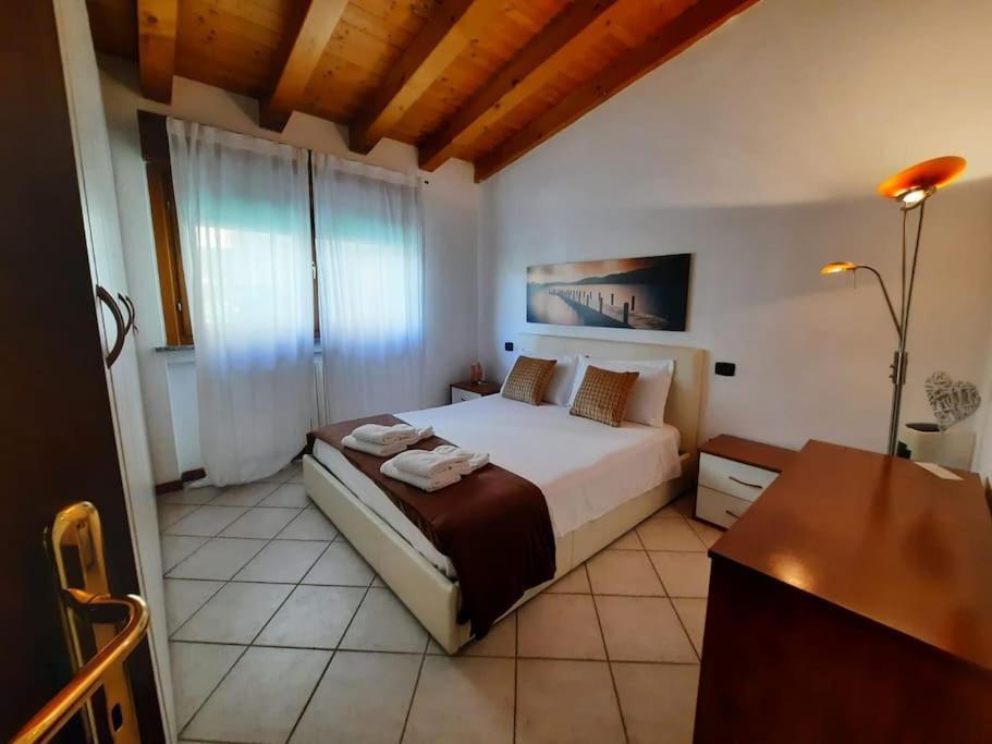La Casa Di Davide Con Giardino E Garage Lejlighed Verona Eksteriør billede